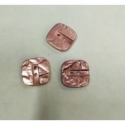 Пуговицы1446 20*20мм розовый квадрат