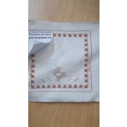 Рисунок на ткани для вышивки 10*10см